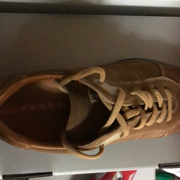 Prada Blu aperto size 8 - Picture 2 of 4